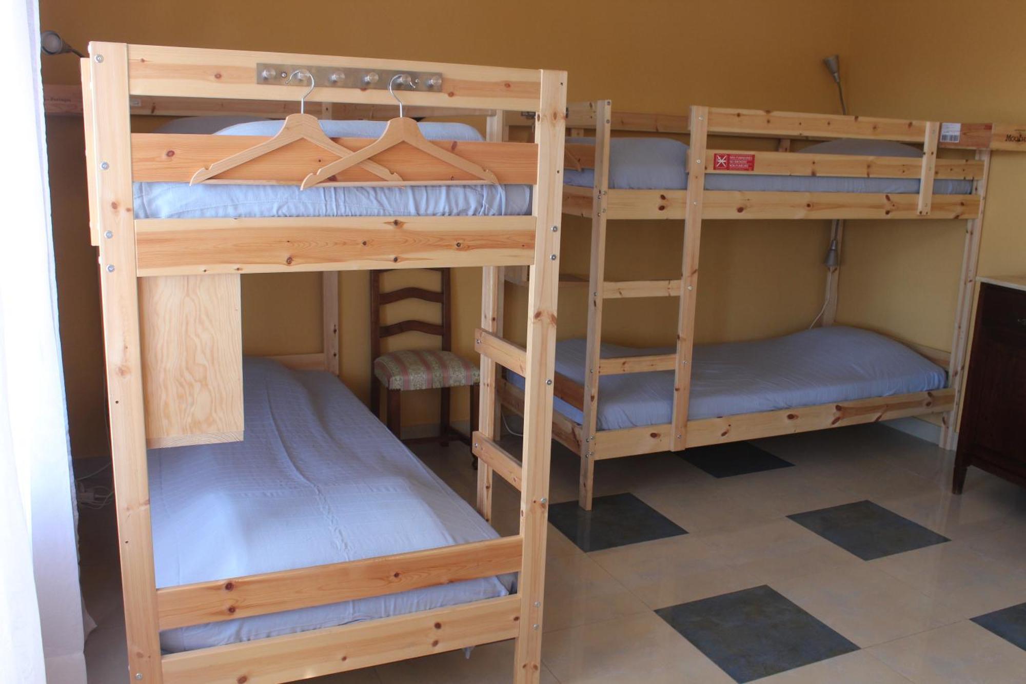 Ericeira Chill Hill Hostel & Private Rooms - Peach Garden Δωμάτιο φωτογραφία