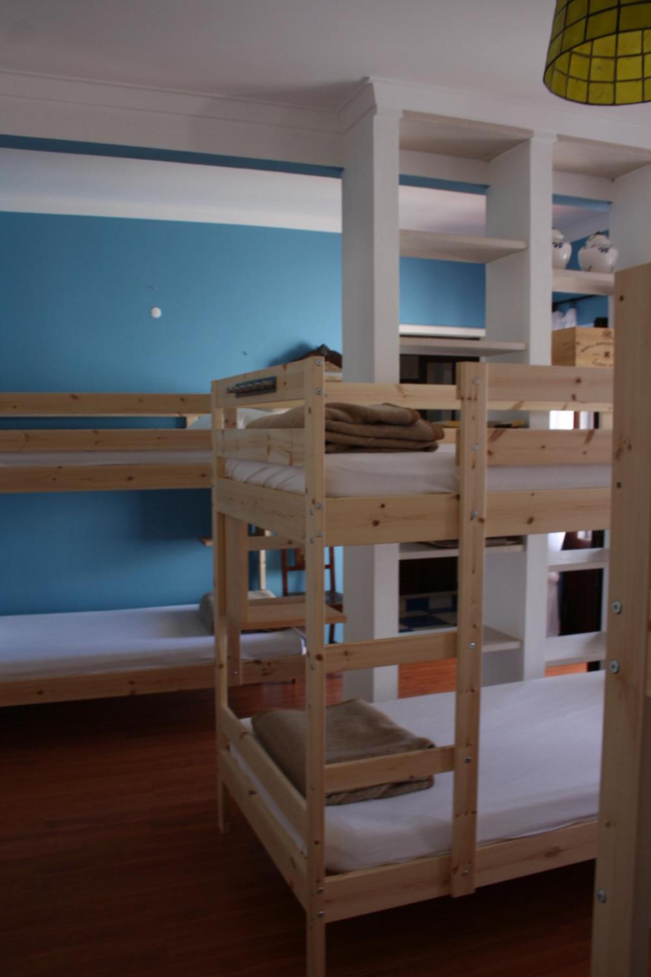 Ericeira Chill Hill Hostel & Private Rooms - Peach Garden Δωμάτιο φωτογραφία