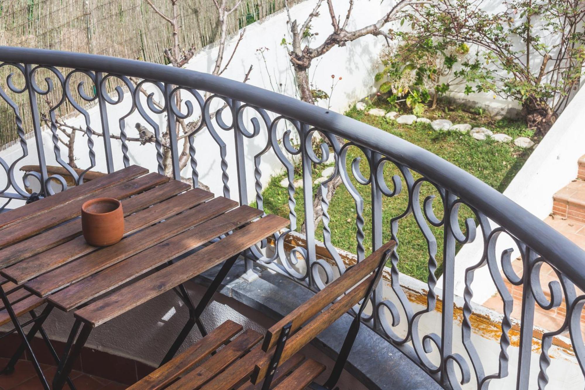 Ericeira Chill Hill Hostel & Private Rooms - Peach Garden Δωμάτιο φωτογραφία