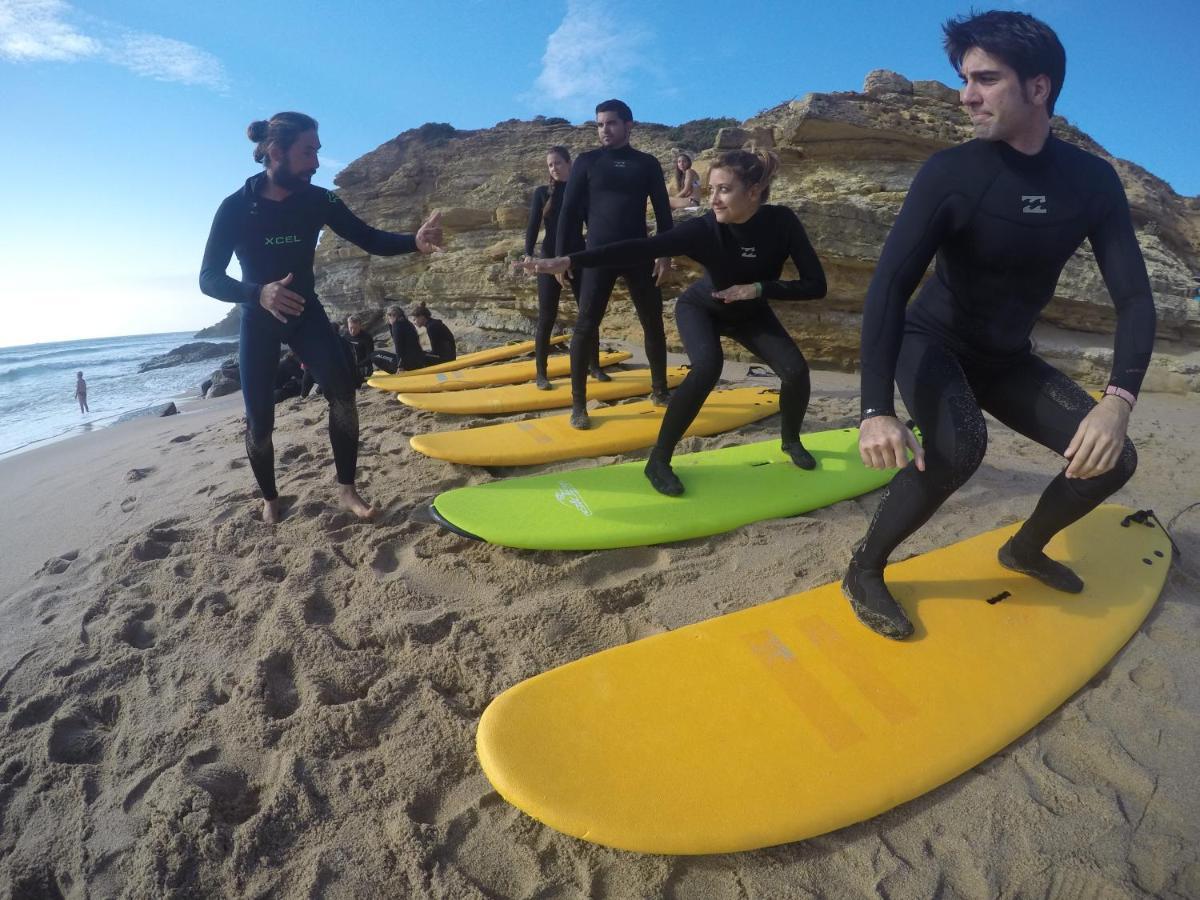 Ericeira Chill Hill Hostel & Private Rooms - Peach Garden Εξωτερικό φωτογραφία